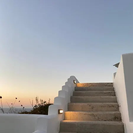 Casa vacanze Majestic Blue - House With Garden! Mandrakia