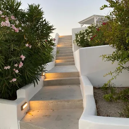 Casa vacanze Majestic Blue - House With Garden!