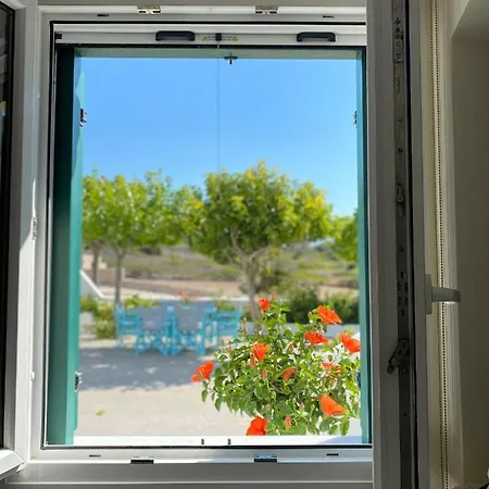 Majestic Blue - House With Garden! Casa vacanze *