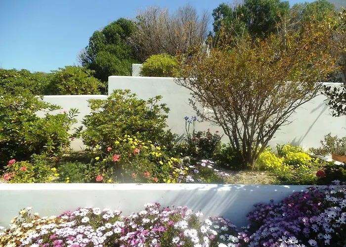 Majestic Blue - House With Garden! Feriehus *