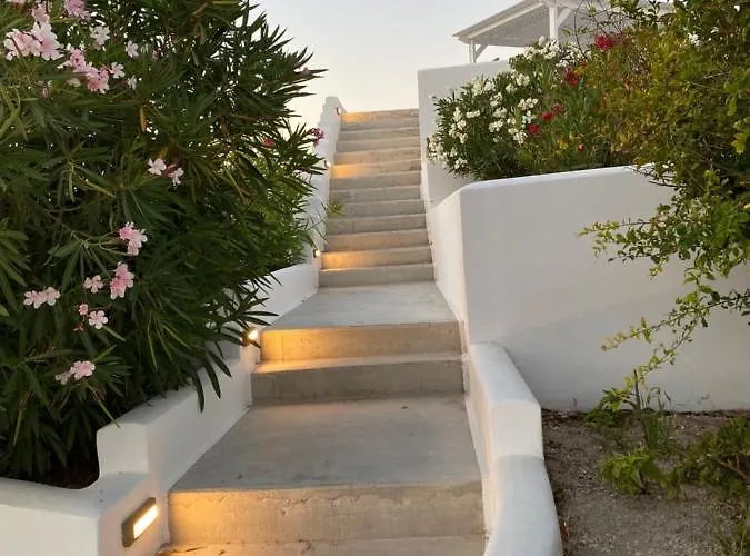 Feriehus Majestic Blue - House With Garden!