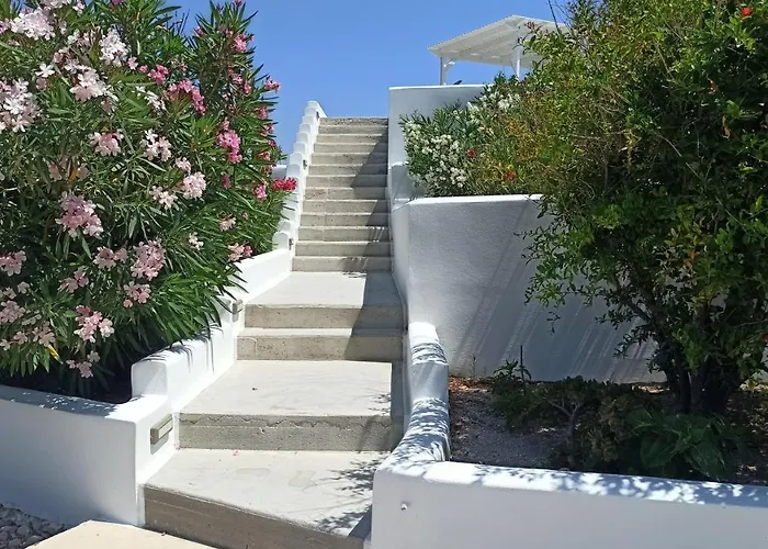 Majestic Blue - House With Garden! Feriehus *