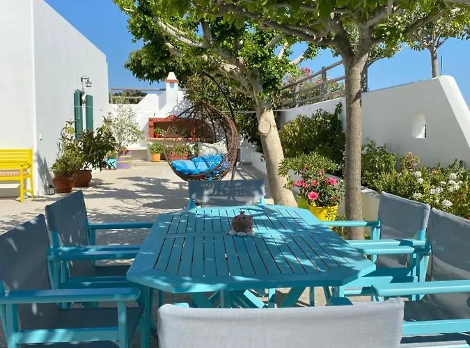 Majestic Blue - House With Garden! Feriehus